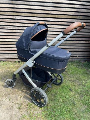 Superfijne en mooie kinderwagen van Cybex beschikbaar voor biedingen