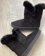 Zwarte laarzen maat 41 a la ugg, Kleding | Dames, Schoenen, Hoge laarzen, Zwart, Zo goed als nieuw, Esmara