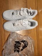 Nike Air Force 1 - Maat 39 - Wit, Kleding | Dames, Schoenen, Wit, Nieuw, Ophalen of Verzenden, Sneakers of Gympen
