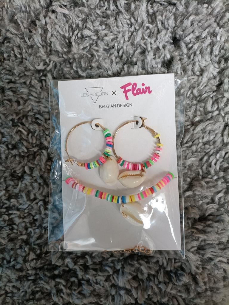 Oorbellen en armbandje, Ophalen, Nieuw, Overige kleuren, Armband