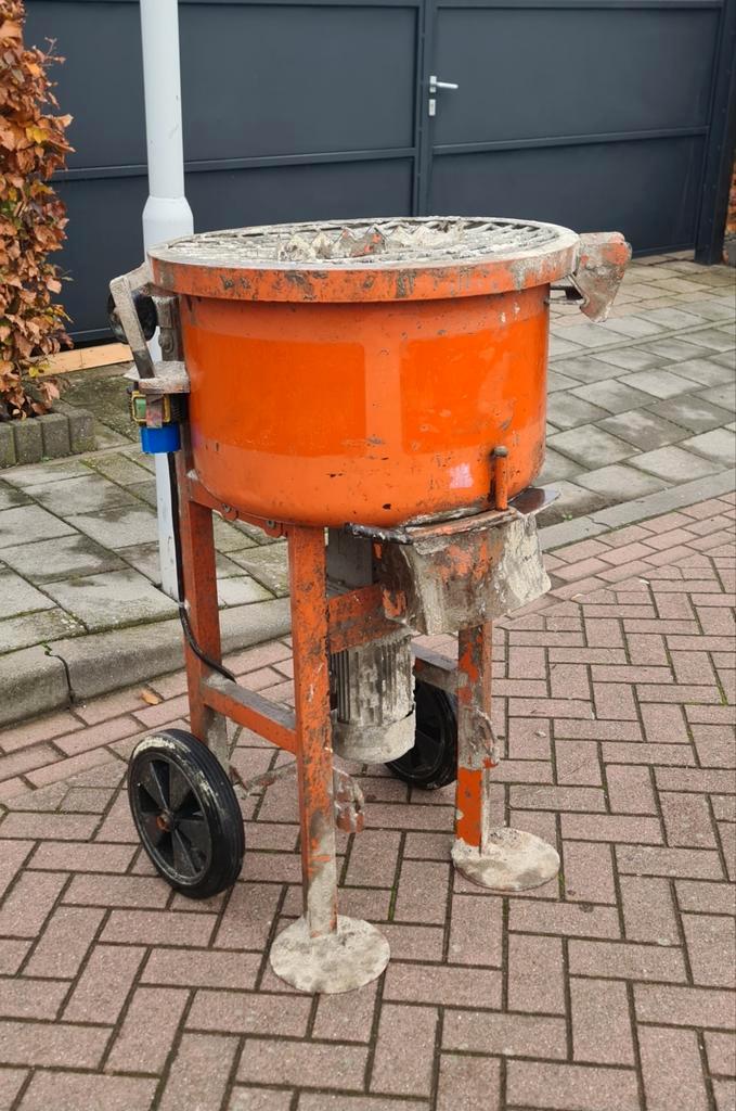 Atika Compact-100 dwangmenger, Doe-het-zelf en Verbouw, Betonmolens, Gebruikt, Ophalen