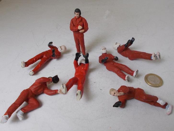 Vintage PITSTOP FORMULE 1 FIGUREN 7 X (Voor bij Diorama!), Hobby en Vrije tijd, Modelauto's | 1:32, Zo goed als nieuw, Overige typen