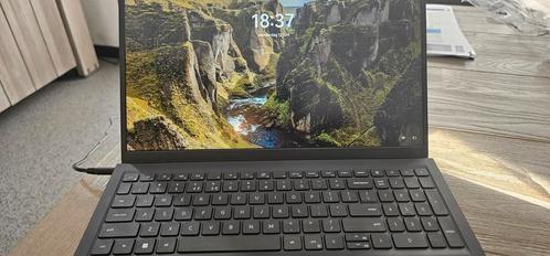 ZGAN DELL VOSTRO 3520 i5 15,6", Computers en Software, Windows Laptops, Zo goed als nieuw, 15 inch, 2 tot 3 Ghz, Ophalen of Verzenden
