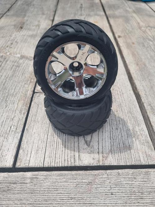Traxxas anaconda front wheels trx-5577r, Hobby en Vrije tijd, Modelbouw | Radiografisch | Auto's, Zo goed als nieuw, Onderdeel