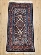 Vintage handgeknoopt perzisch tapijt moud 106x53, Huis en Inrichting, Stoffering | Tapijten en Kleden, Info@SlatsAntiek.nl, 100 tot 150 cm