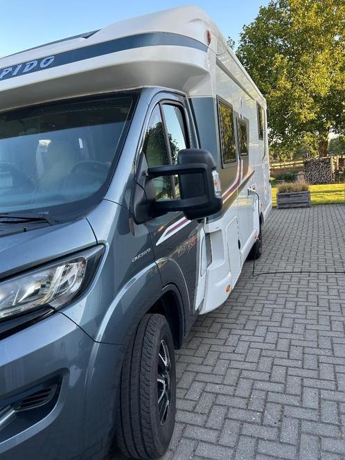 Camper Rapido 696F, Caravans en Kamperen, Campers, Particulier, tot en met 4, Half-integraal, Rapido, Fiat, Diesel, Handgeschakeld