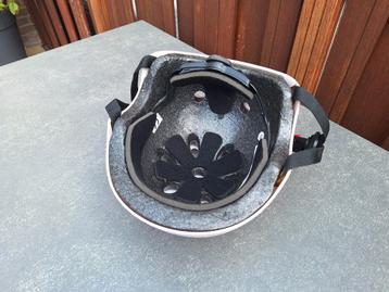 Kinderhelm crivit maat S beschikbaar voor biedingen