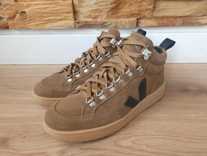 Veja Roraima sneakers ZGAN! maat 39 Nubuck bruin herfst, Kleding | Dames, Schoenen, Zo goed als nieuw, Sneakers of Gympen, Bruin
