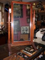 ENGELSE KAPTAFEL SPIEGEL., Ophalen