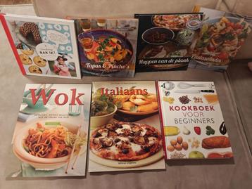 Kookboeken Collectie - Italiaans, Aziatisch, Tapas, Desserts beschikbaar voor biedingen