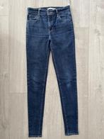 Levi's 720 High Rise Super Skinny Jeans -W26 L32, Blauw, Ophalen of Verzenden, Zo goed als nieuw, W27 (confectie 34) of kleiner