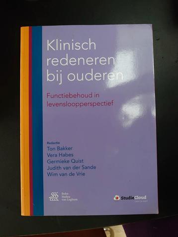 Klinisch redeneren bij ouderen beschikbaar voor biedingen