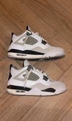 Jordan 4 Military Black, Ophalen of Verzenden, Zo goed als nieuw, Wit