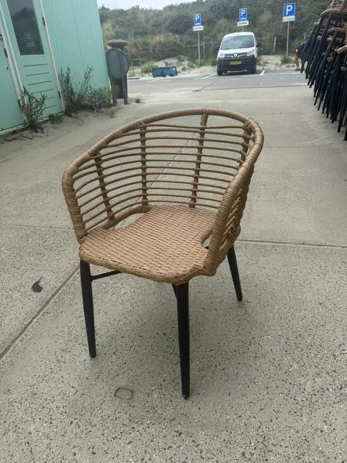 25 Rieten terrasstoel partij, Tuin en Terras, Tuinstoelen, Zo goed als nieuw, Rotan, Ophalen