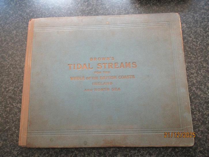 BROWN`S TIDAL STREAMS -ATLAS 12 KAARTEN IERLAND,BRITS-1952, Verzamelen, Scheepvaart, Zo goed als nieuw, Boek of Tijdschrift, Ophalen of Verzenden