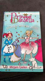 Mirjam Gielen - Dansen met de prins, Boeken, Kinderboeken | Jeugd | onder 10 jaar, Ophalen of Verzenden, Fictie algemeen, Zo goed als nieuw