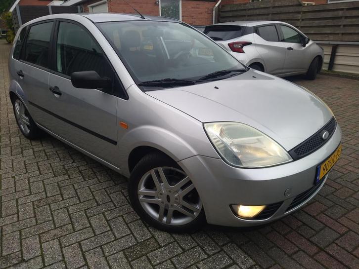 Ford Fiesta 1.4-16V First Ed., Auto's, Ford, Bedrijf, Fiësta, ABS, Airbags, Startonderbreker, Benzine, Euro 4, C, Hatchback, Handgeschakeld