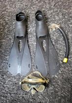 Snorkelset met flippers maat 41/42, Ophalen, Zo goed als nieuw, Snorkelvinnen