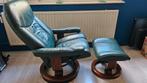 Stressless Relaxfauteuil + Hocker - Klassiek Groen, Huis en Inrichting, Ophalen, Gebruikt, Hout, 50 tot 75 cm