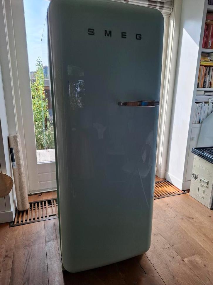 SMEG retro koelkast – mintgroen – goed werkend, Witgoed en Apparatuur, Koelkasten en IJskasten, Zo goed als nieuw, Met vriesvak