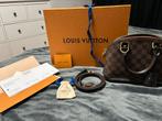 Louis vuitton alma bb, Sieraden, Tassen en Uiterlijk, Tassen | Damestassen, Ophalen of Verzenden, Zo goed als nieuw, Bruin, Handtas