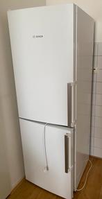Bosch koelvriescombinatie zo goed als nieuw, Witgoed en Apparatuur, Koelkasten en IJskasten, Ophalen, 200 liter of meer, Met aparte vriezer