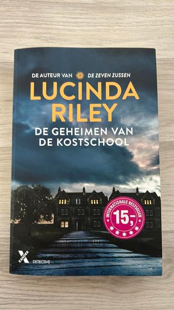 Lucinda Riley - De geheimen van de kostschool beschikbaar voor biedingen