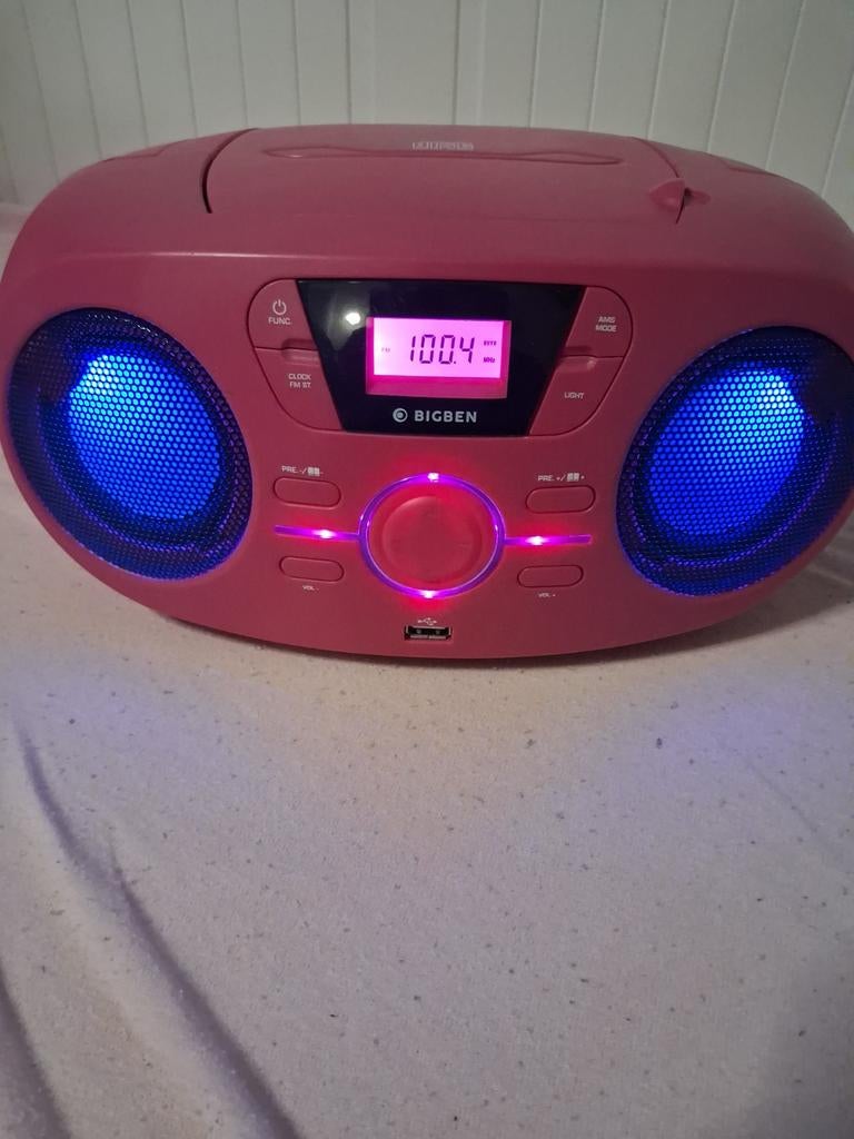 Big Ben Roze Radio met CD, USB & AUX, Ophalen of Verzenden, Zo goed als nieuw, Radio, Met cd-speler