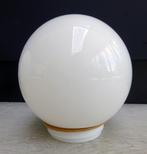 Drie glazen plafondlamplampen, Ophalen, Gebruikt, Glas, Modern, vintage, cool, warm, gezellig, kan met alle stijlen mee