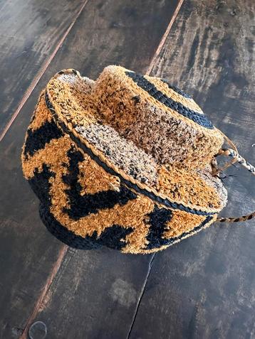 Top Kuba mandje Kasai fluweel pronkstuk mandjes collectie beschikbaar voor biedingen
