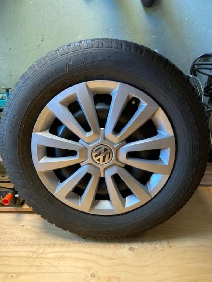 VW winterwielen, Auto-onderdelen, Banden en Velgen, Banden en Velgen, Winterbanden, 16 inch, 215 mm, Personenwagen, Gebruikt, Ophalen