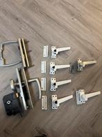 Axa & Nemef Veiligheidsbeslag + Raamsluitingen, Ophalen, Gebruikt, IJzer, Overige typen