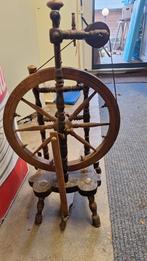 Houten nog werkend spinnenwiel, Hobby en Vrije tijd, Spinnewielen en Spinnen, Ophalen of Verzenden, Zo goed als nieuw