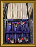 6 art deco verzilverde lepeltjes in etui, Antiek en Kunst, Antiek | Bestek, Ophalen of Verzenden