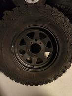 Suzuki Jimny / Vitara zwarte velgen met banden, Ophalen, 15 inch, Banden en Velgen, Terreinwagen