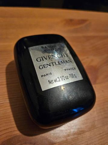 Givenchy Gentleman Zeep 100g