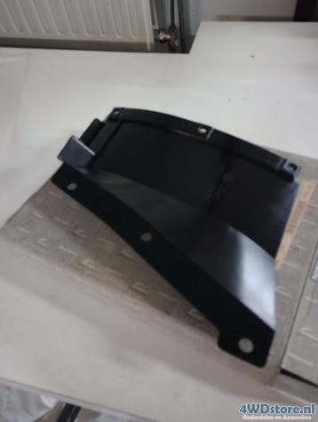 Linker bumpersteun Nissan Patrol Y61 Links 62221-VC200 beschikbaar voor biedingen