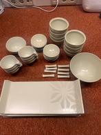 Sushi servies 8 pers, Huis en Inrichting, Ophalen, Zo goed als nieuw, Overige stijlen, Porselein