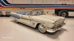 Road Signature Pontiac Bonneville White / Blue - 1958, Hobby en Vrije tijd, Modelauto's | 1:18, Overige merken, Gebruikt, Auto