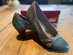 Mustang, Pumps, Ophalen of Verzenden, Zo goed als nieuw, Mustang