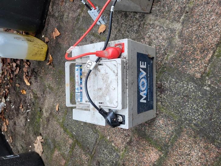 2x Accu 12v, Auto-onderdelen, Accu's en Toebehoren, Gebruikt, Ophalen