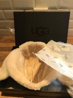 Uggs muts, Maat 52/54 (L), Overige typen, Nieuw, Ophalen of Verzenden