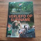 Verliefd op Suriname - Boek TRIS, Boeken, Ophalen of Verzenden, Zo goed als nieuw, TRIS
