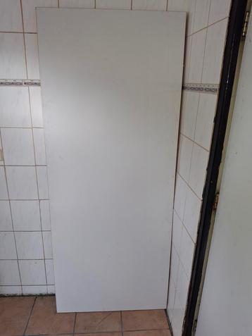Nieuw stompe deur 83 x 201,5 inclusief deur klink beschikbaar voor biedingen