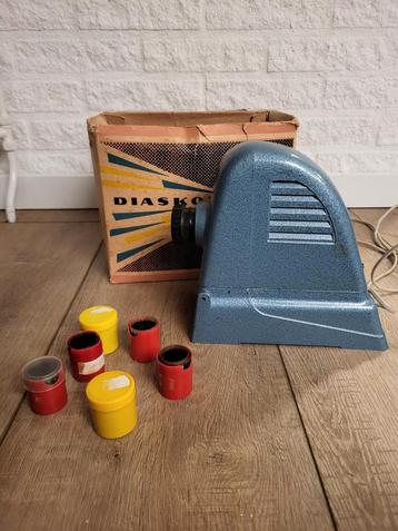 Vintage Diaskop Diascoop Projector beschikbaar voor biedingen