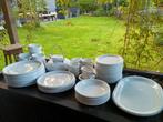 porseleienen servies RONDO van de Ikea, Huis en Inrichting, Keuken | Servies, Gebruikt, Ophalen of Verzenden, Bord(en), Overige stijlen