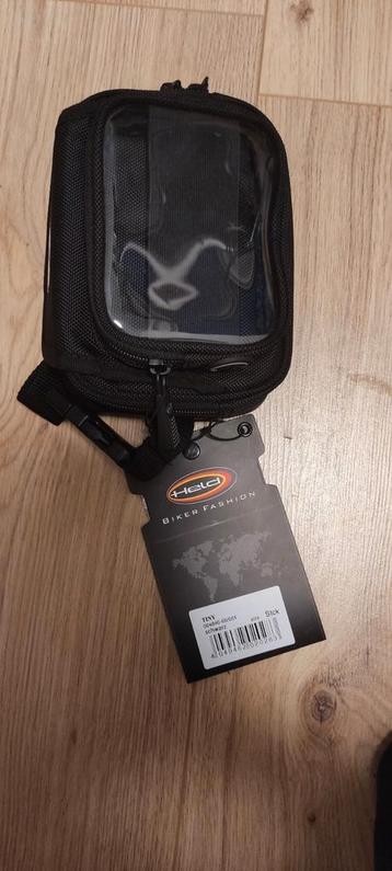 Nieuwe Held Tiny tanktas beschikbaar voor biedingen