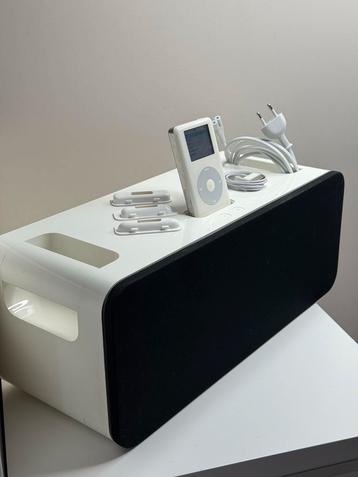 Apple Hi-Fi + iPod Classic 4e Gen 30GB - Compleet! beschikbaar voor biedingen