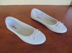 Witte Ballerina's  2 bizzy mt 42-43, Kleding | Dames, Schoenen, Wit, Gedragen, 2bizzy, Ballerina's