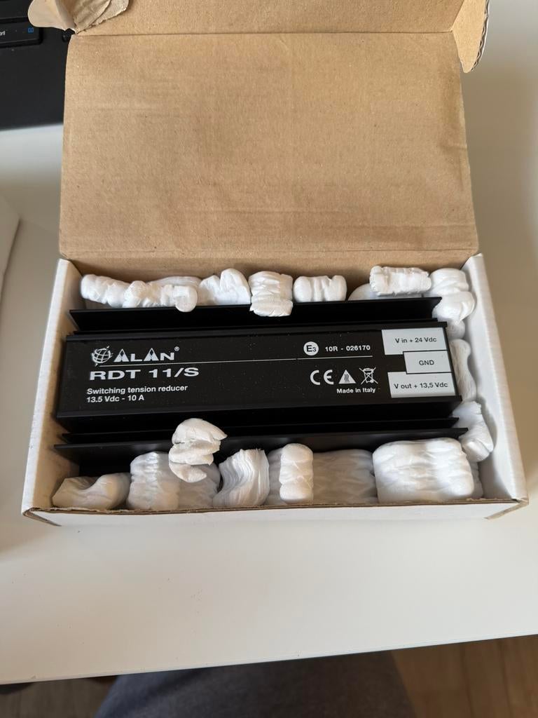 2x NIEUW Midland RDT11/S Spanningsregelaar / Voltage Reducer, Ophalen of Verzenden, Nieuw